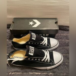 Converse Chuck Taylor’s All Star Low Cut size 10 Mens Brand New